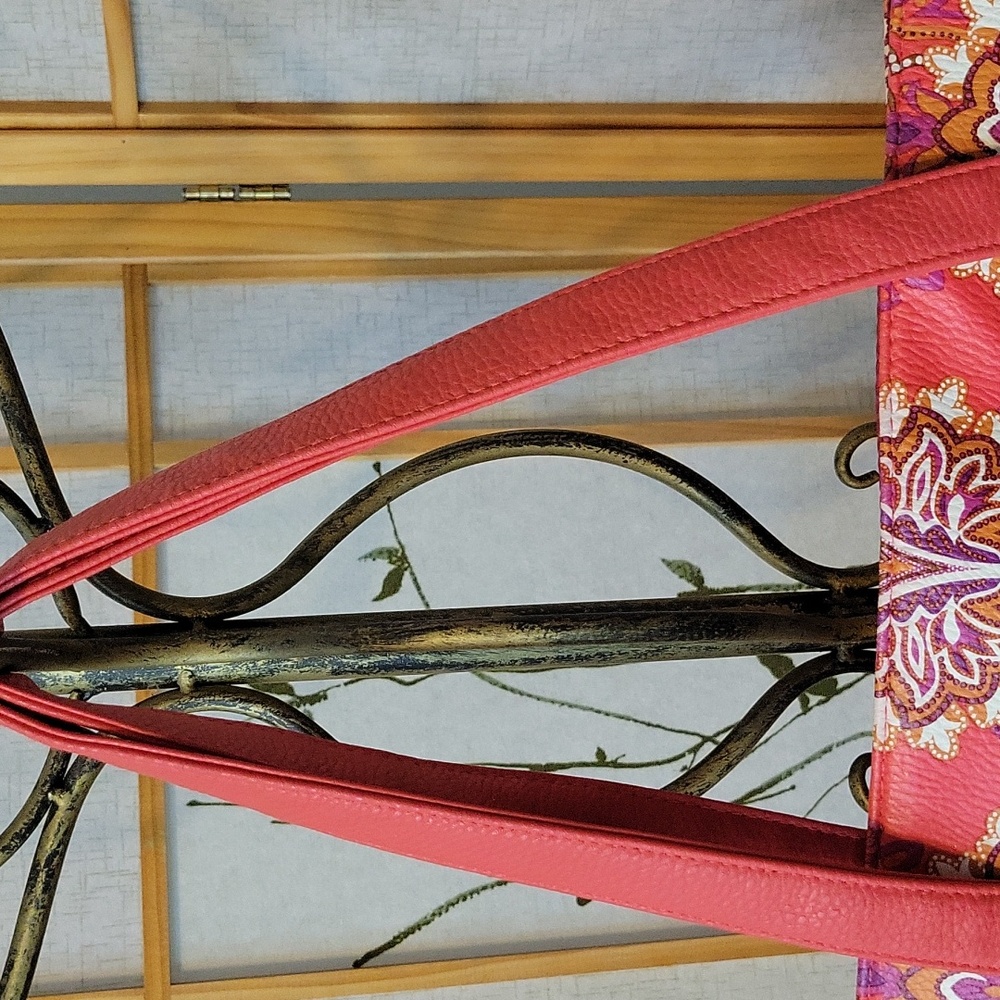 Vibrant Coral Print Tote - Picture 2 of 8